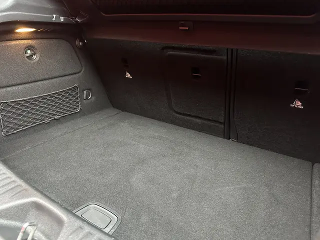 Mercedes-Benz A-Klasse 180 2014 Benzine 12