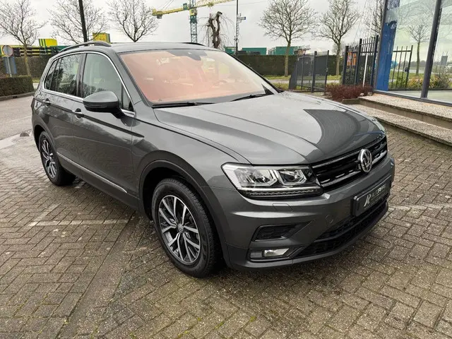 Volkswagen Tiguan 1.5 TSI ACT Comfortline 2019 Benzine 7
