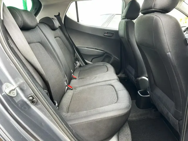 Hyundai i10 1.0i Comfort Airco Cruise Navi 2018 Benzine 10