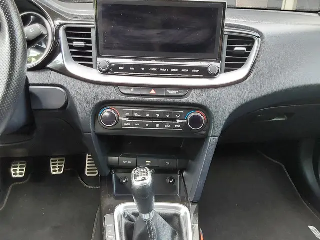 Kia Ceed 1.0 T-GDi GT-Line Edition 2021 Benzine 10