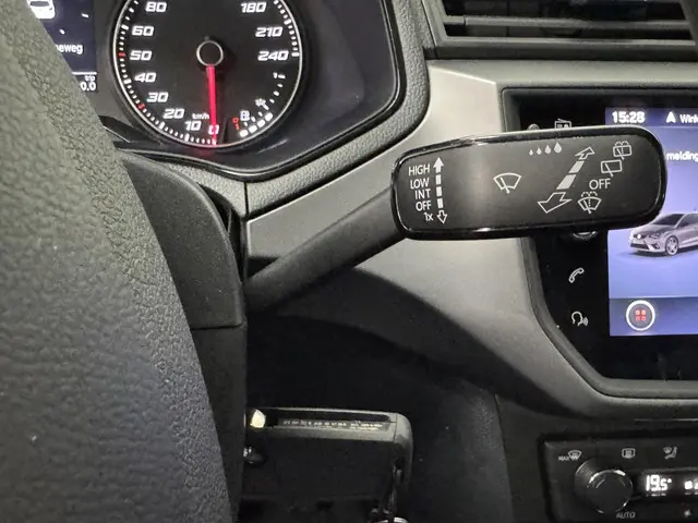 SEAT Ibiza 1.0 TSI Flex 2021 Benzine 25