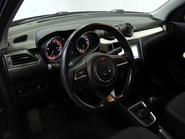 Suzuki Swift 1.2 Select 2019 Benzine 4