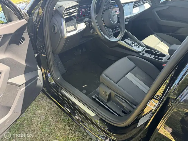 Audi A3 Sportback 35 TFSI Advanced edition 2023 Benzine 9