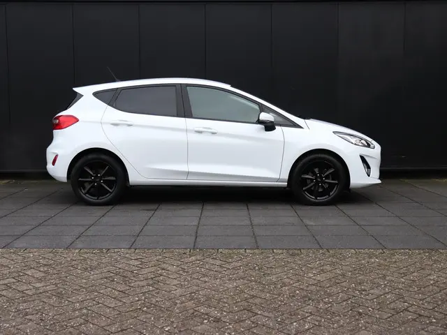 Ford Fiesta 1.1 Trend 2018 Benzine 4