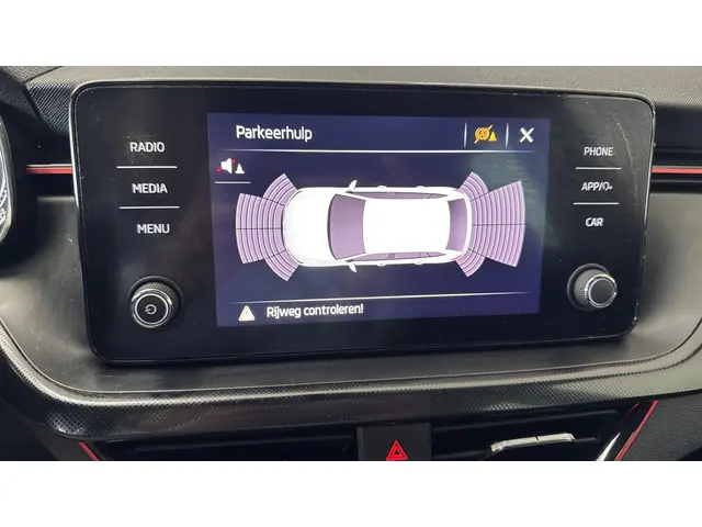 Škoda Scala 1.0 TSI 110pk Sport Business 2023 Benzine 22