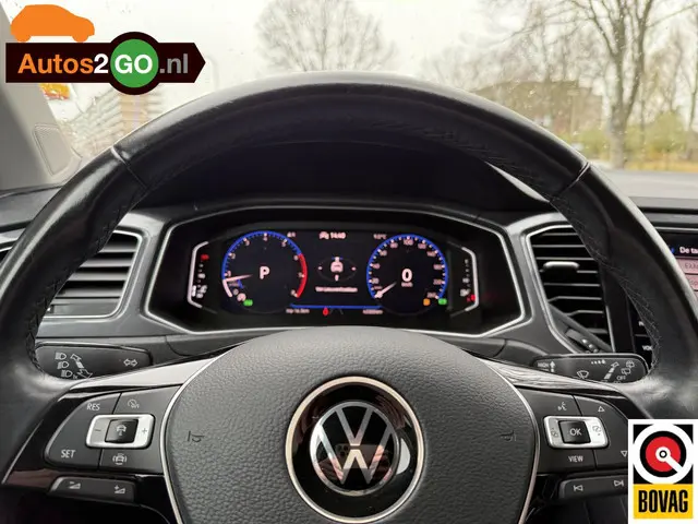 Volkswagen T-Roc 1.5 TSI Sport 2021 Benzine 17