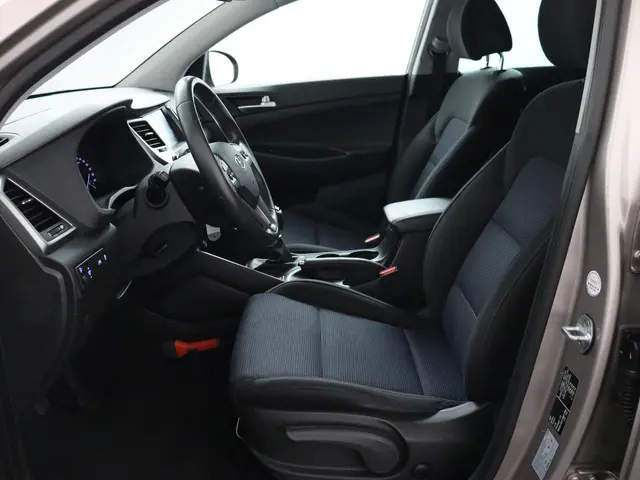 Hyundai Tucson 1.6 GDi Comfort 2016 Benzine 6