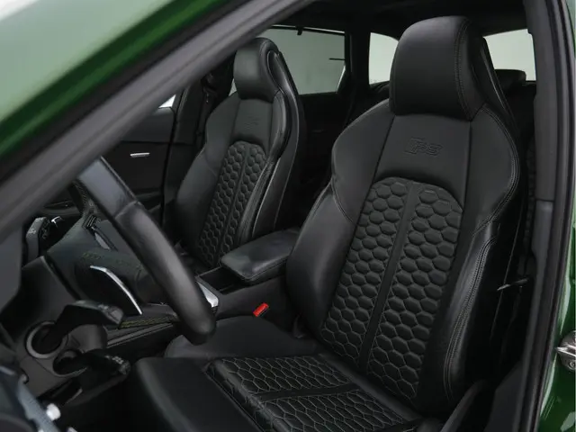 Audi RS4 2.9 TFSI quattro 2018 Benzine 29