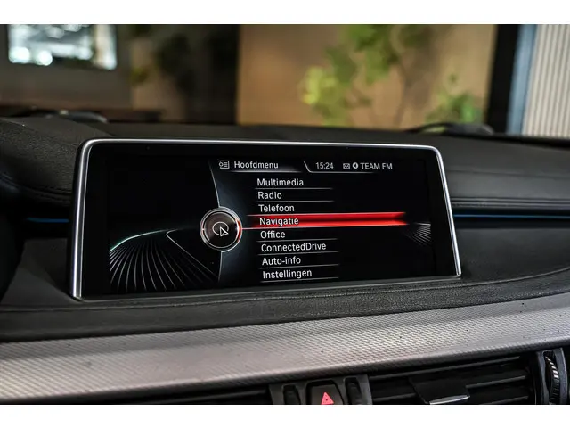 BMW X6 xDrive40d High Executive 2016 Diesel 43