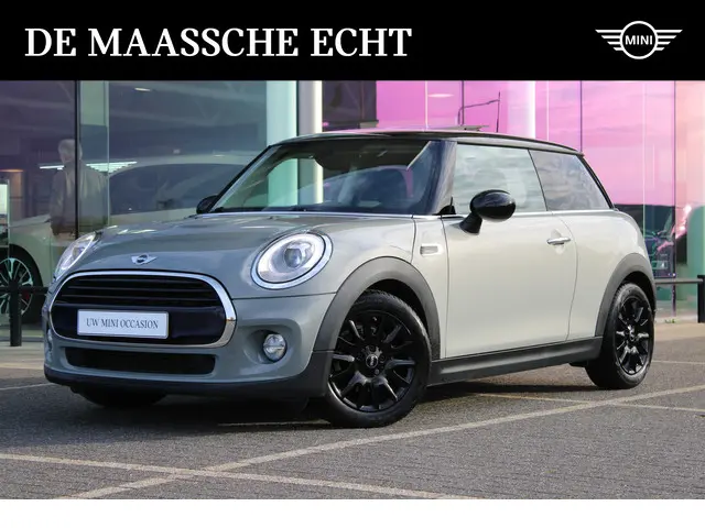 MINI Cooper Hatchback 2018 Benzine 1