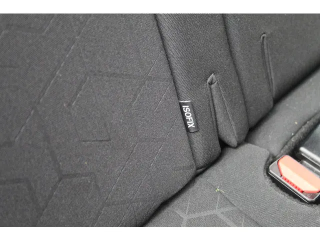 Peugeot 2008 1.2 PureTech Active//AUTOMAAT!! 2018 Benzine 18