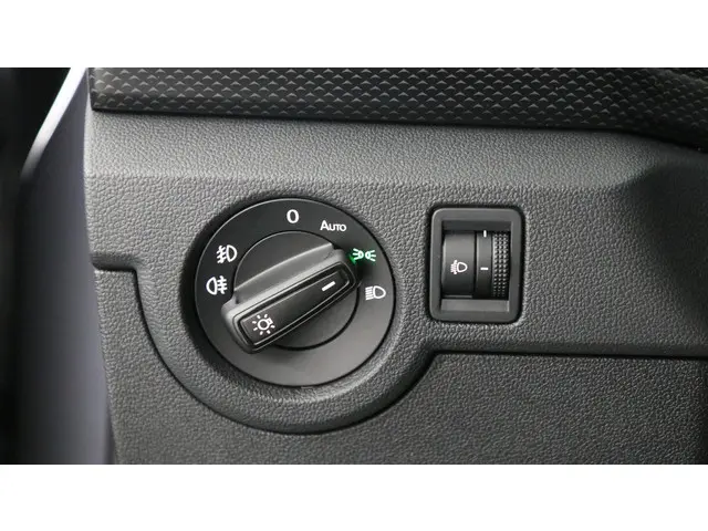 Volkswagen T-Cross 1.0 TSI 95pk Life 2023 Benzine 14