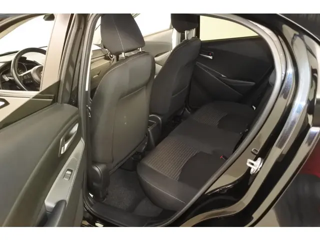 Mazda 2 1.5 90pk Sport Selected 2019 Benzine 14