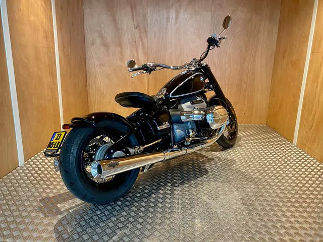 BMW R 18 Bobber 2023 Benzine 4