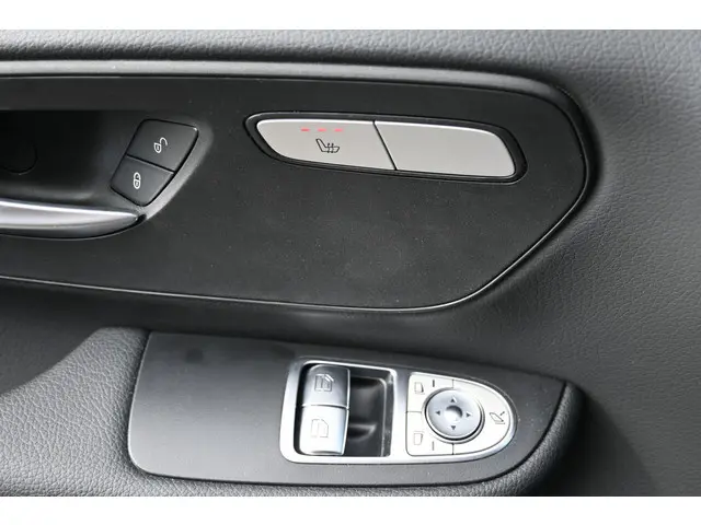 Mercedes-Benz V-Klasse 250d Lang DC 2023 Diesel 18