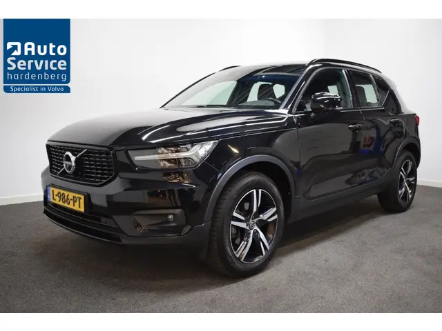 Volvo XC40 T3 163pk AUT8 R-Design/ 2020 Benzine