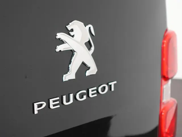 Peugeot Expert 2.0 Hdi 180PK 2023 Diesel 10