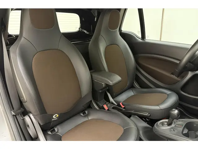 Smart Fortwo cabrio 1.0 Perfect 2018 Benzine 7