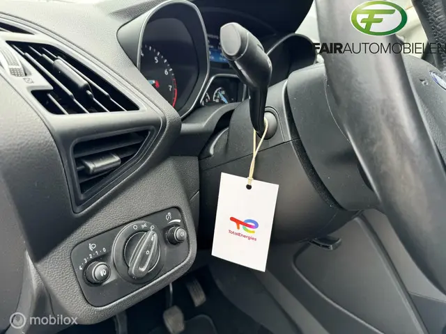 Ford C-MAX 1.0 Edition Plus 2015 Benzine 9