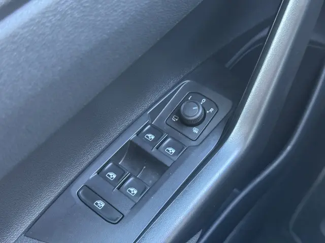 Volkswagen Polo 1.0 TSI DSG Life Edition 2025 Benzine 29