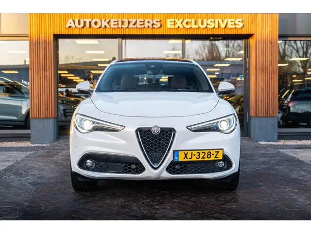 Alfa Romeo Stelvio 3