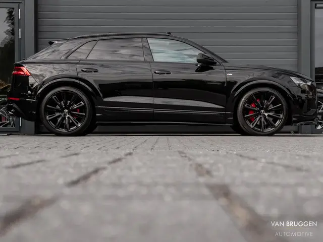 Audi Q8 60 TFSI E Quattro S-Line 2021 Hybride Benzine 16