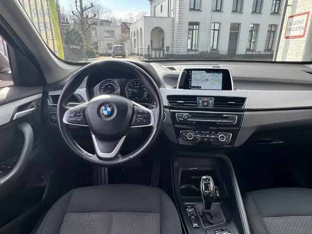 BMW X1 xDrive20i High Executive Ed. 2019 Benzine 16