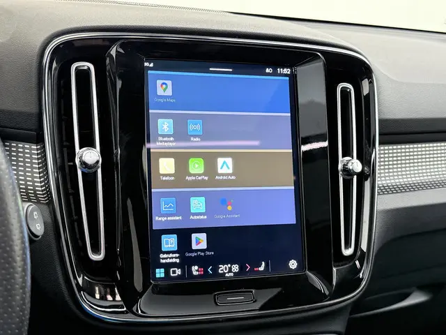 Volvo XC40 Recharge P8 AWD R-Design 2020 Elektrisch 32