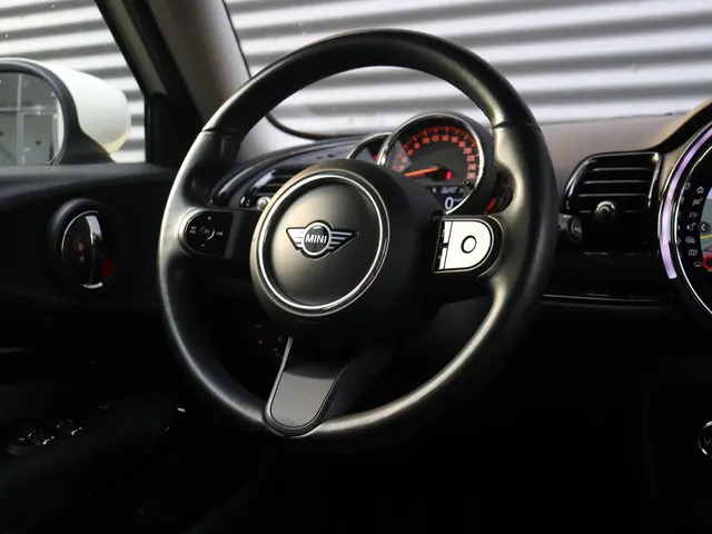 MINI Clubman One 2022 Benzine 28