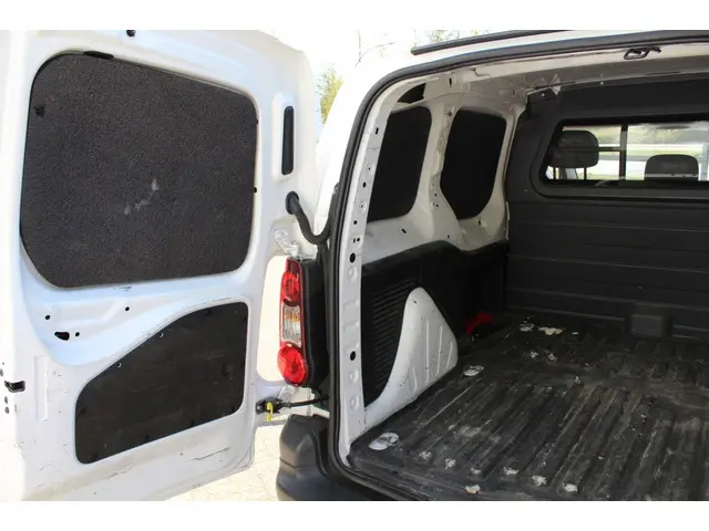 Citroën Berlingo 1.6 BlueHDI 75 Bus 2017 Diesel 16