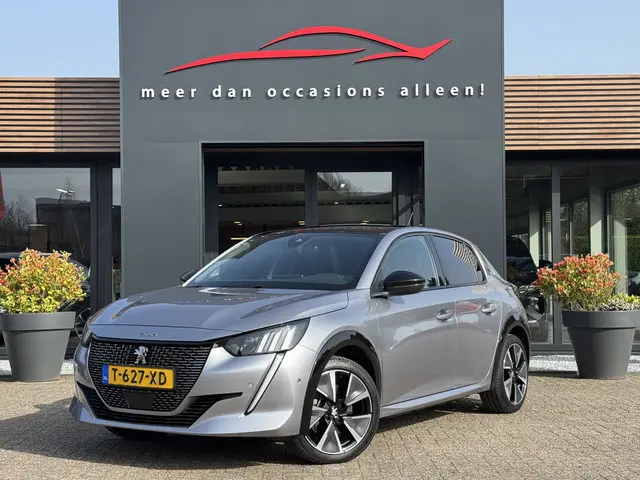 Peugeot e-208 GT Pack EV 50kWh 136 2022 Elektrisch 2
