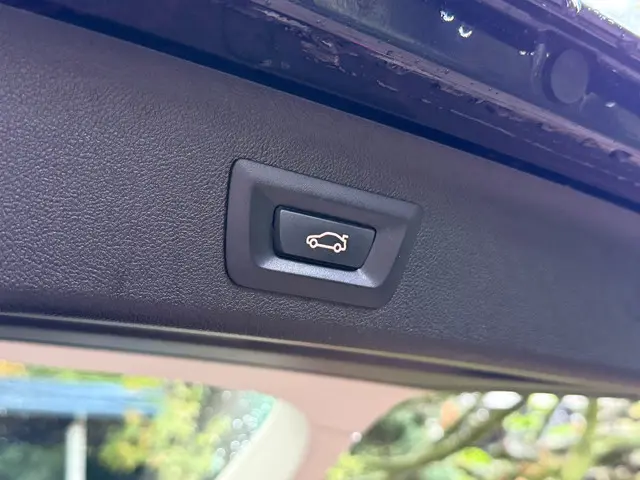 BMW 5 Serie Touring 530i High Executive 2018 Benzine 28