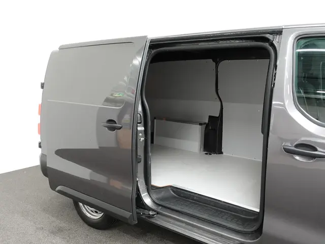 Opel Vivaro 1.5 CDTI L3H1 Edition 2022 Diesel 25