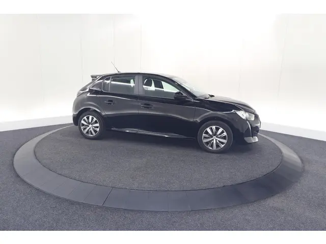 Peugeot 208 PureTech 100 EAT8 Active Pack 2023 Benzine 8