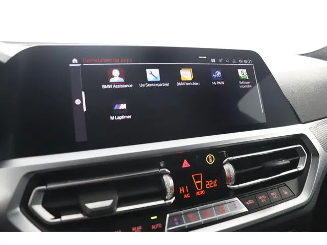 BMW 3 Serie 330i High Executive 2020 Benzine 55