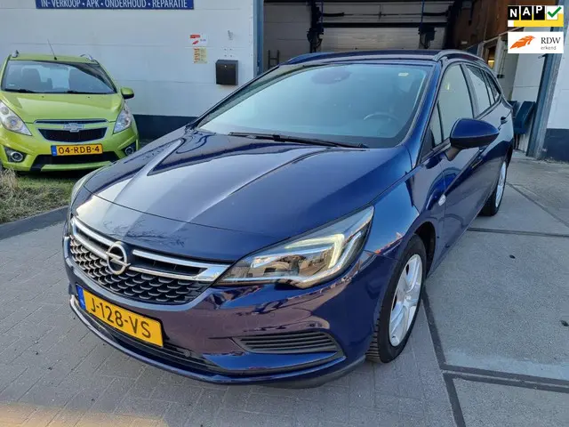 Opel Astra Sports Tourer 1.0 Online Edition 2017 Benzine
