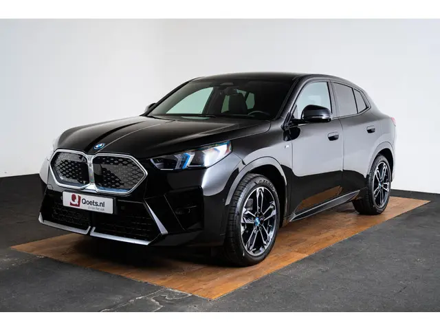 BMW iX2 xDrive30 67 kWh 2024 Elektrisch 5