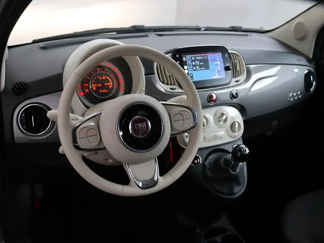 Fiat 500 1.0 Hybrid 2023 Benzine 3