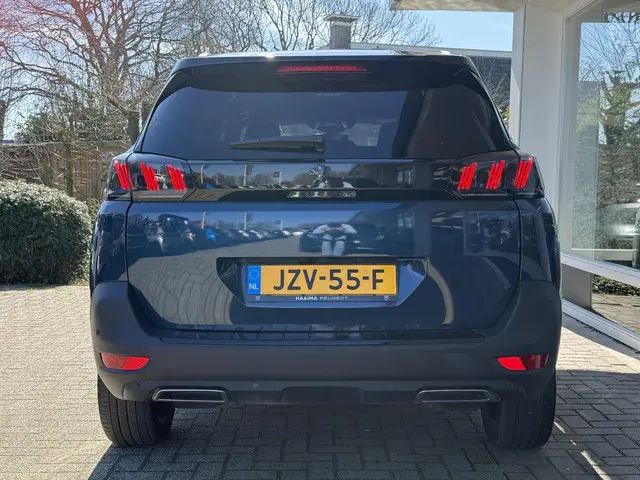 Peugeot 5008 1.2T 130pk Automaat GT 2024 Benzine 23
