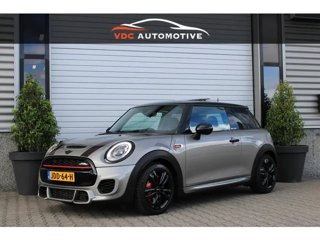 MINI Cooper Mini 2.0 John Works Chili 2018 Benzine