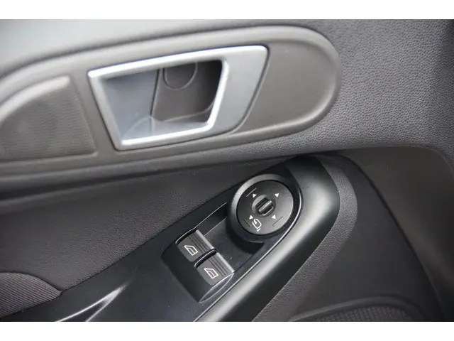 Ford Fiesta 1.0 EcoBoost ST Line 2016 Benzine 14