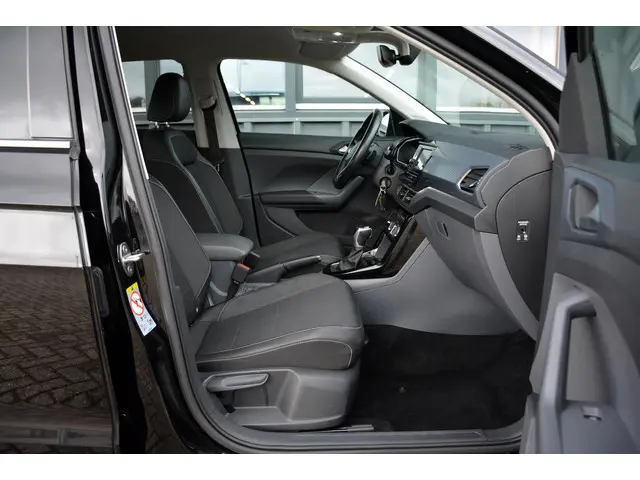 Volkswagen T-Cross 1.0 TSI Life Business 2020 Benzine 42