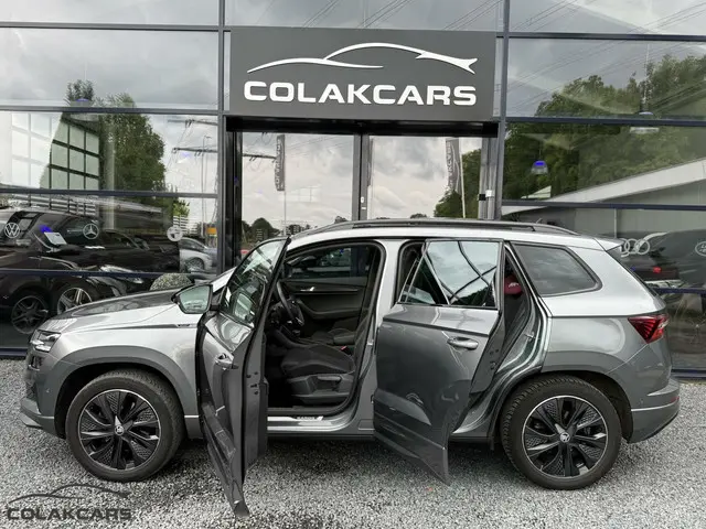 Škoda Karoq 2.0 TSI 4x4 Sportline Business 2022 Benzine 15