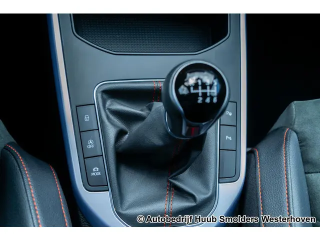 SEAT Arona 1.0 TSI FR Business Intense Plus 2021 Benzine 40