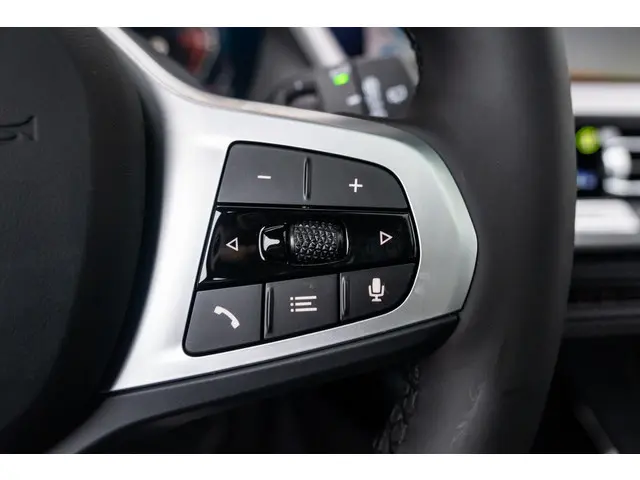 BMW 1 Serie 5-deurs 118i 2024 Benzine 14