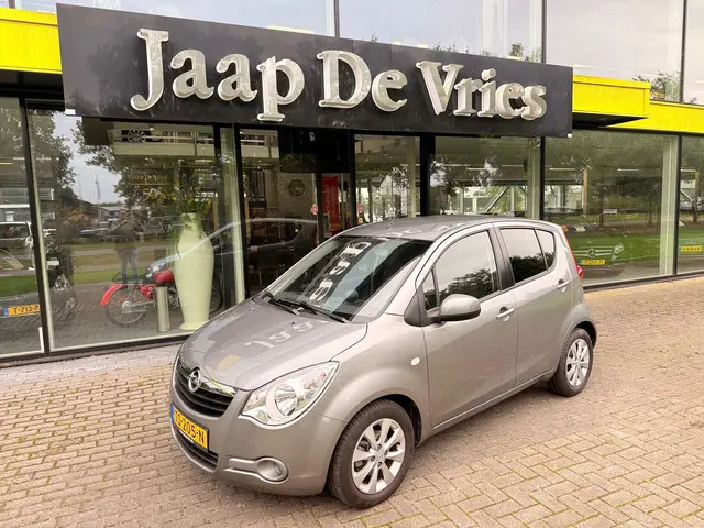 Opel Agila 1.2 Edition Style 2013 Benzine