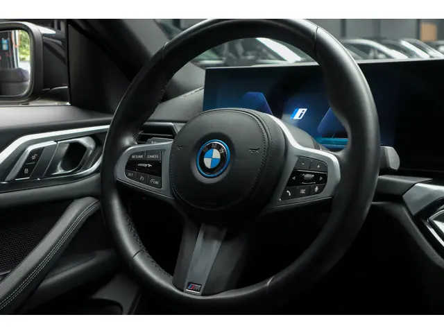 BMW i4 eDrive40 84 kWh M-pakket 2022 Elektrisch 31