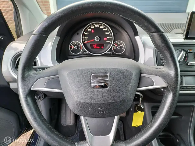 SEAT Mii 1.0 Sport Dynamic 2014 Benzine 12