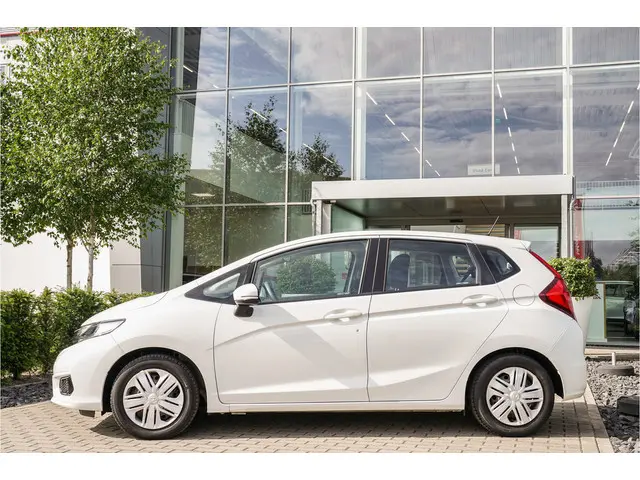 Honda Jazz 1.3i VTEC TREND 2019 Benzine 49