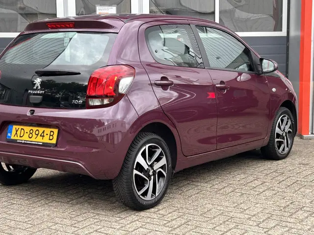 Peugeot 108 1.0 e-VTi Active 2018 Benzine 9